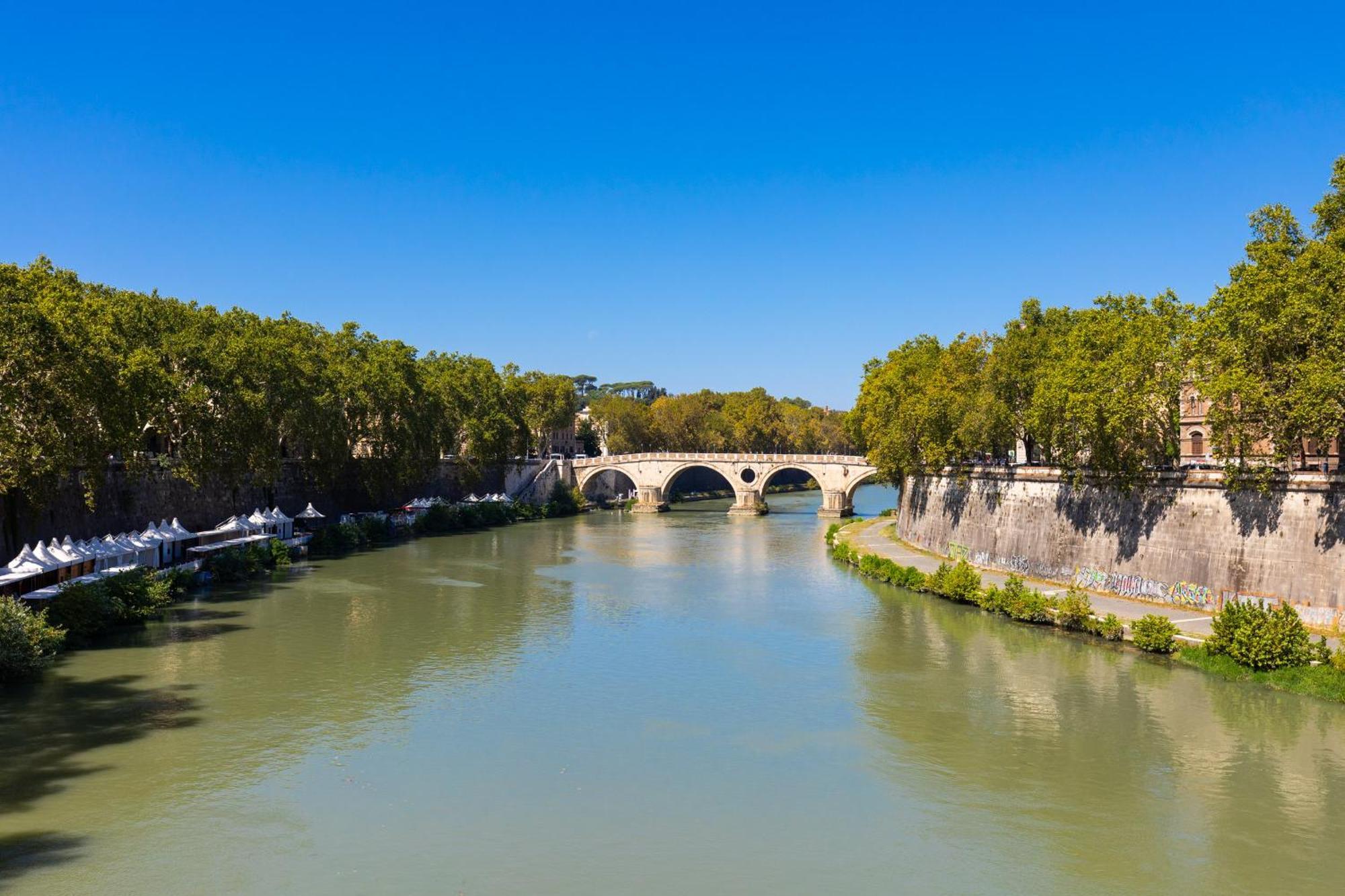 Romeinsuite المظهر الخارجي الصورة